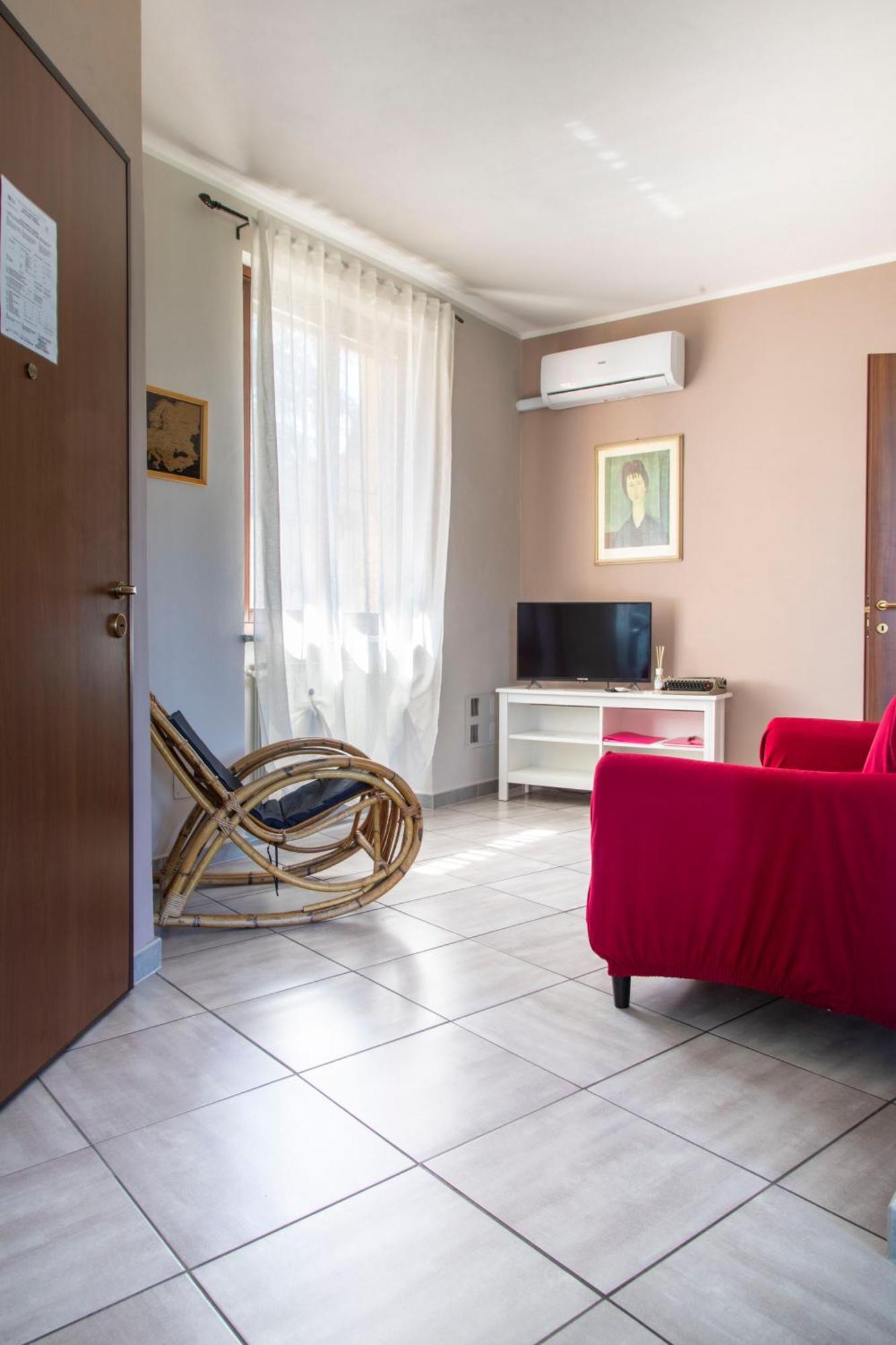 Casa Graziella- Appartamenti Vacanze Portacomaro المظهر الخارجي الصورة